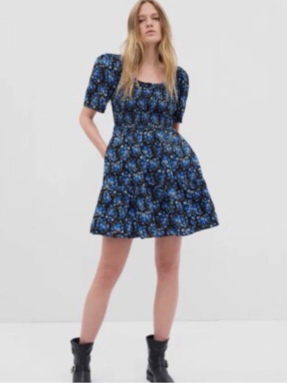GAP NWOT Women's Puff Sleeve Smocked Mini Dress - Blue Ditsy Floral - Size LG